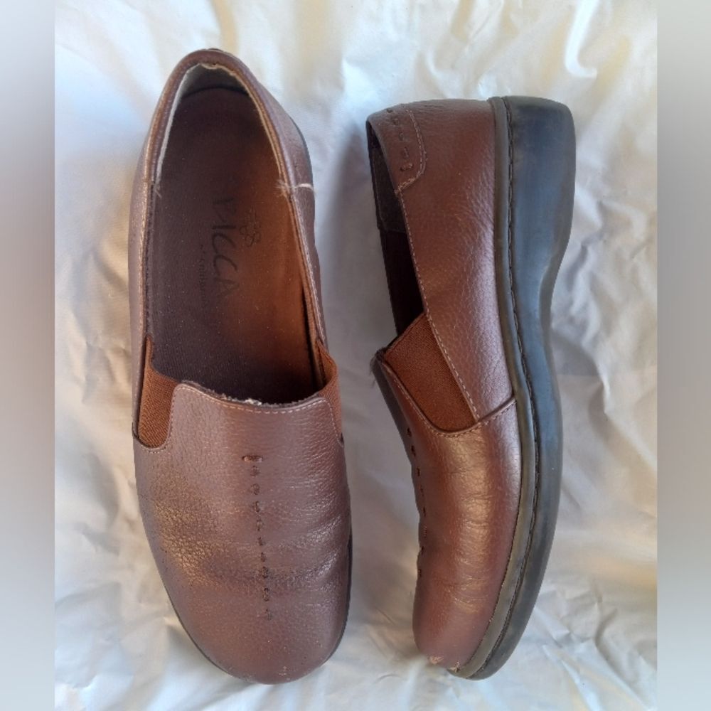 SBICCA Of California Brown Leather Comfort Women's Size 8M Slip On Shoes